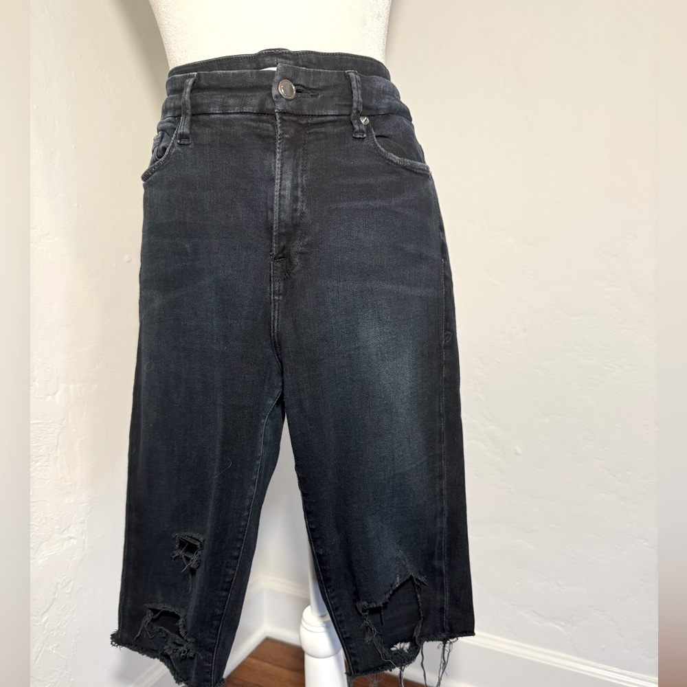 Good American Long Cut Offs